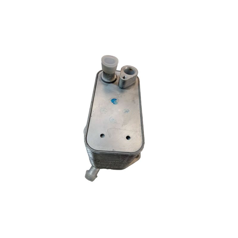 VOLVO Engine Oil Cooler 30757620